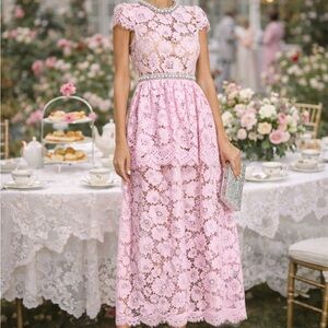 Chic Pink Lace Midi Dress